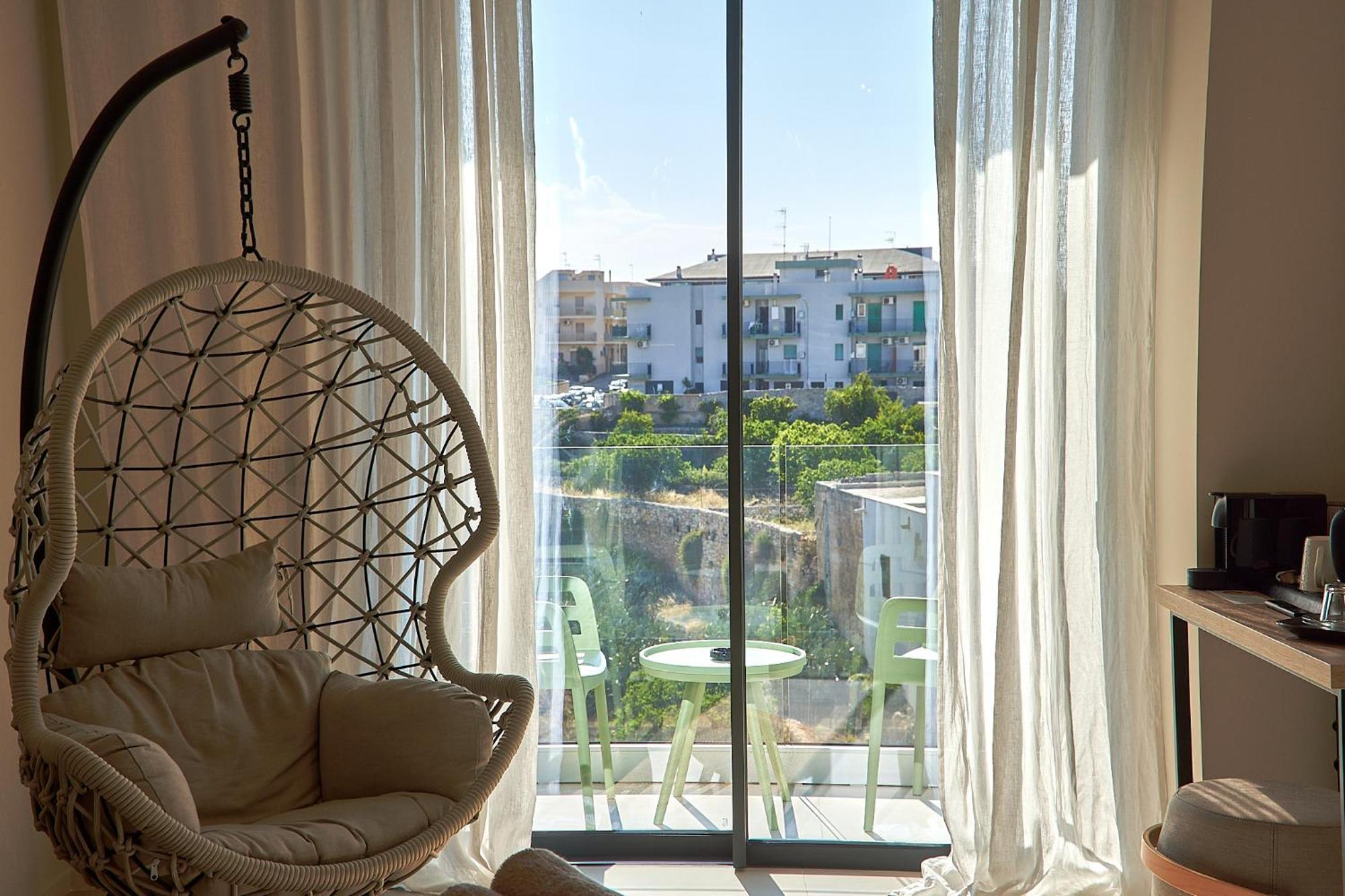 Hotel White Coast Polignano a Mare Exterior foto